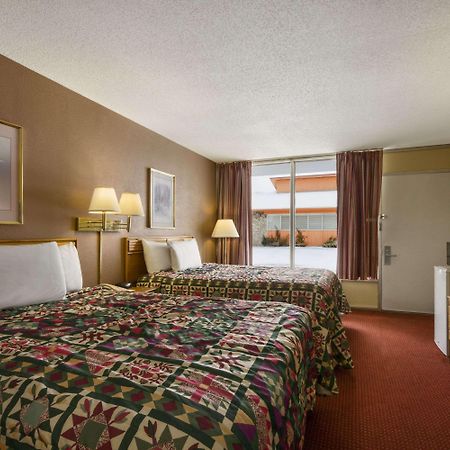 Days Inn By Wyndham White House Ngoại thất bức ảnh